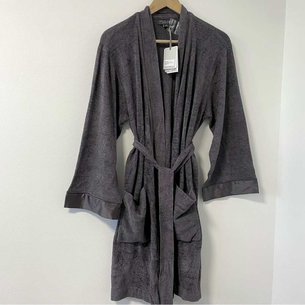 NWT Barefoot Dreams Cozy Chic Ultra Light Wrap Robe Silk Details Faded Black Med